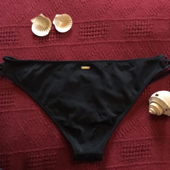Victoria’s Secret black bikini bottoms, M - Picture 4 of 6